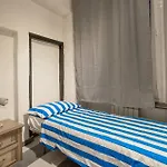Cozy Apartment In Genova With Kitchen