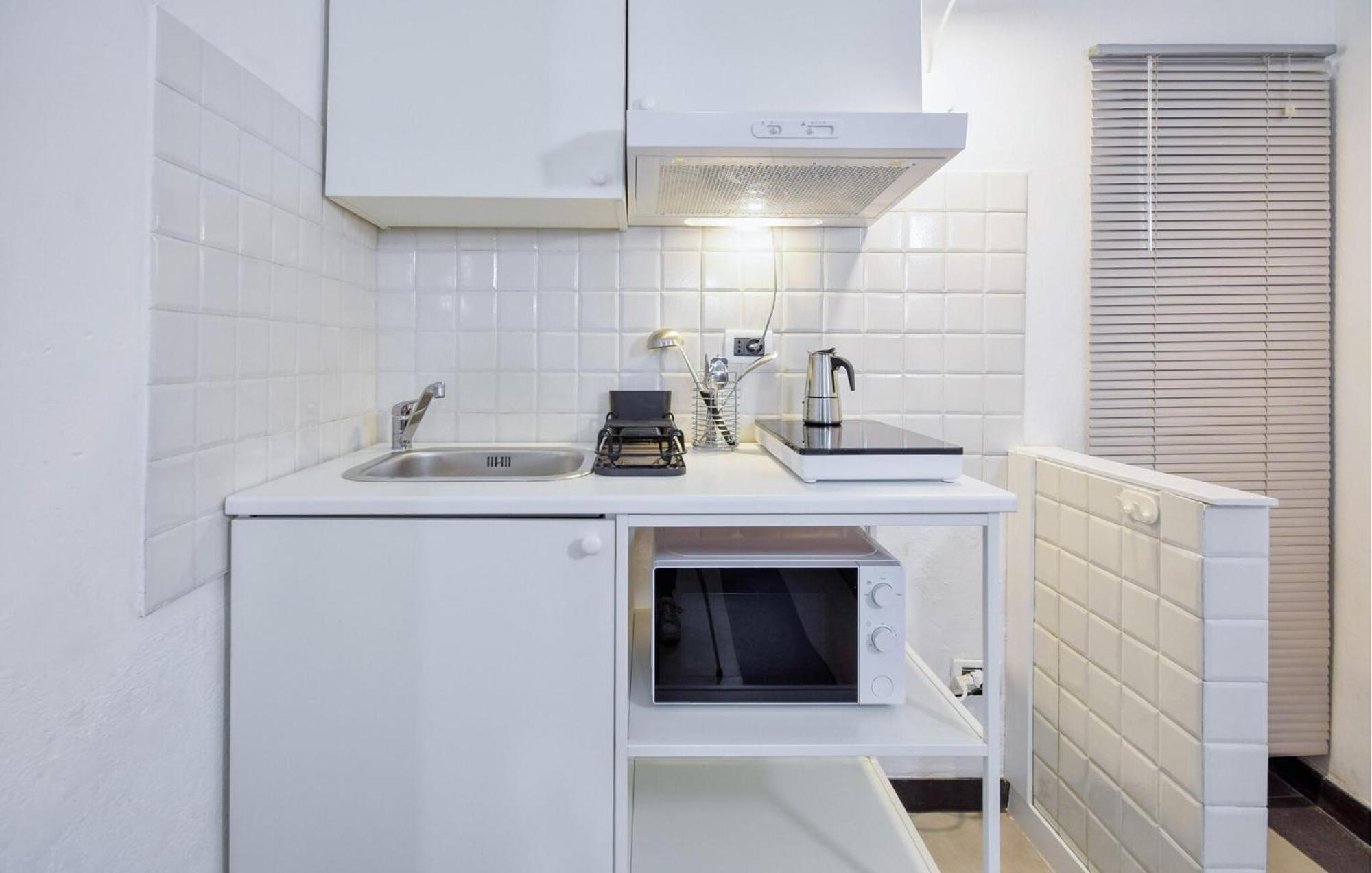 Cozy In With Kitchen *
